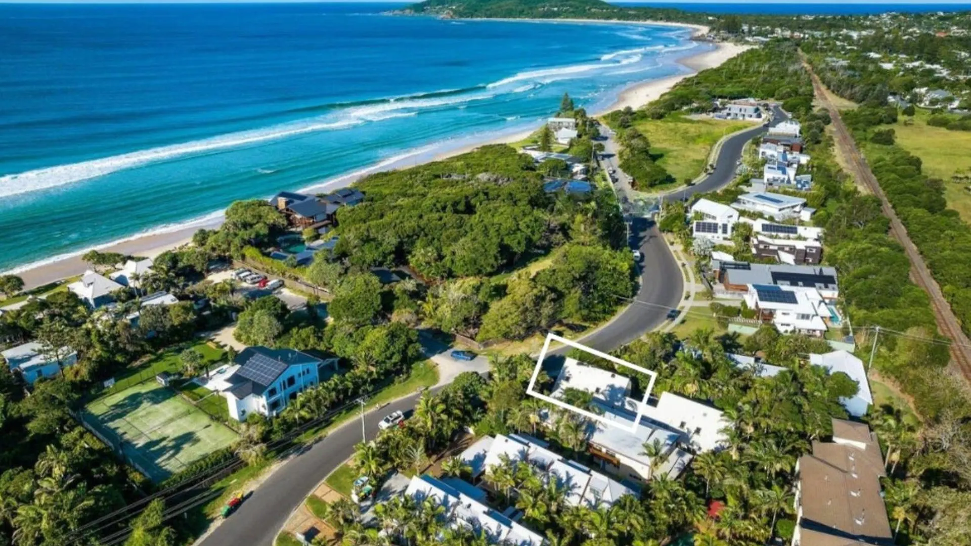 Nyaraló Noire At The Beach - Steps From Belongil Beach Byron Bay
